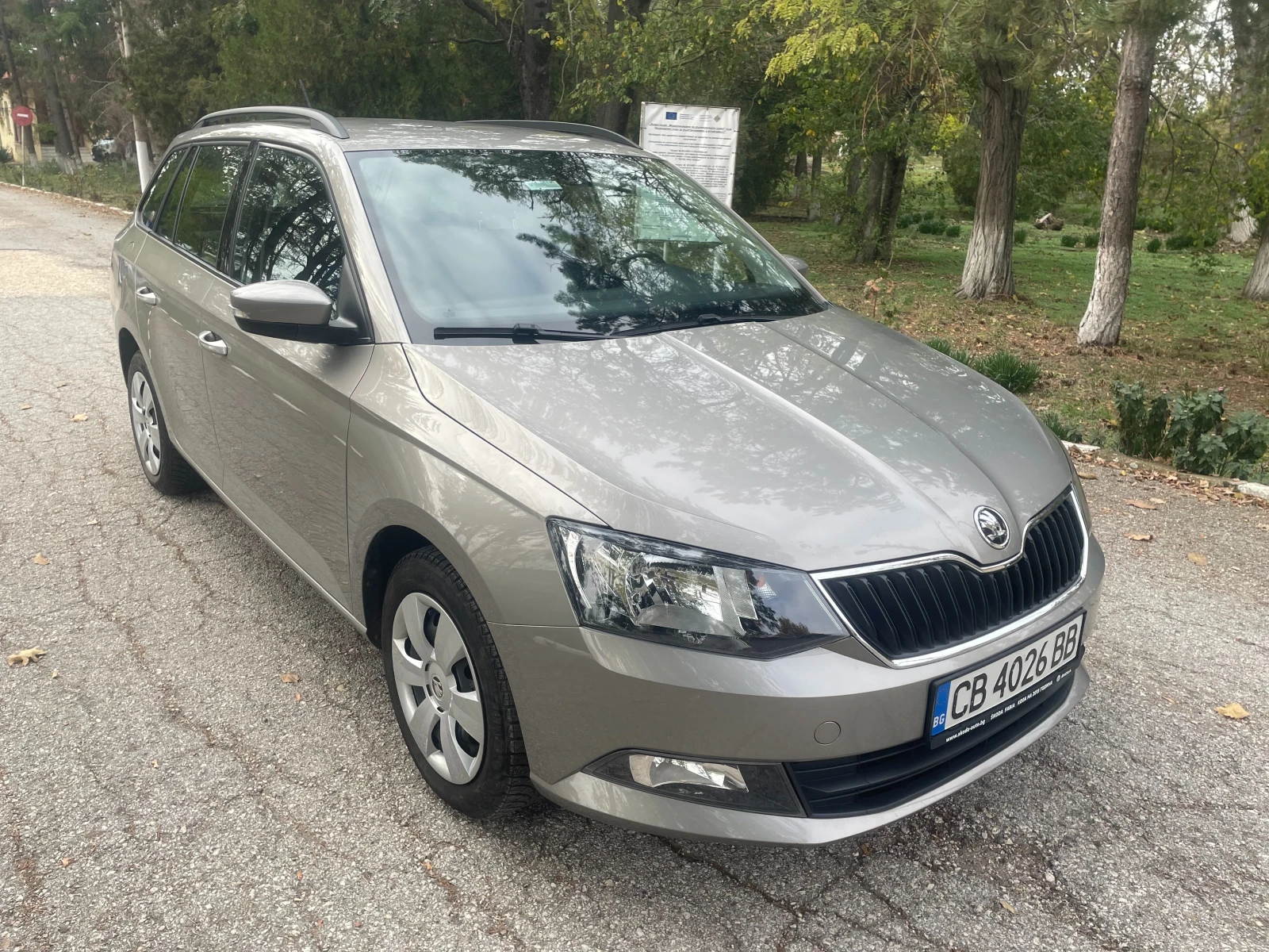 Skoda Fabia комби - изображение 8