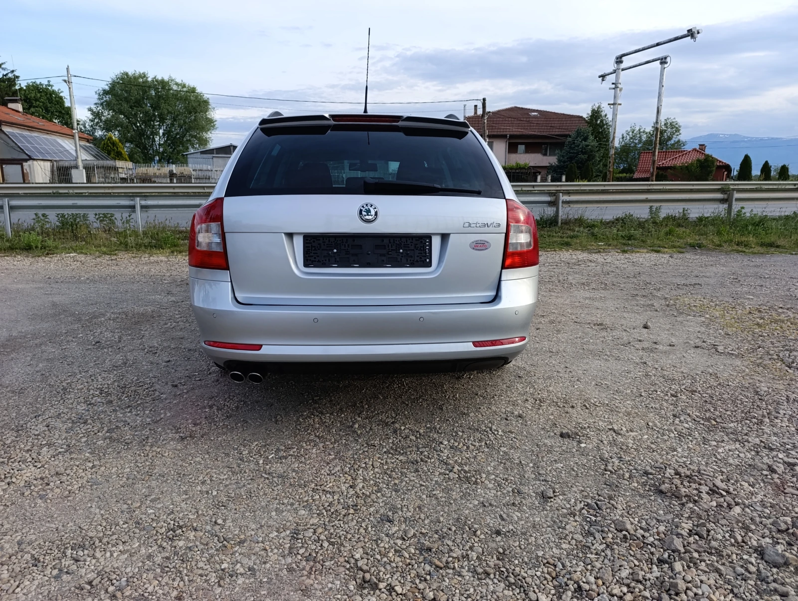 Skoda Octavia 1.4i-122кс.-БЕНЗИН - изображение 6