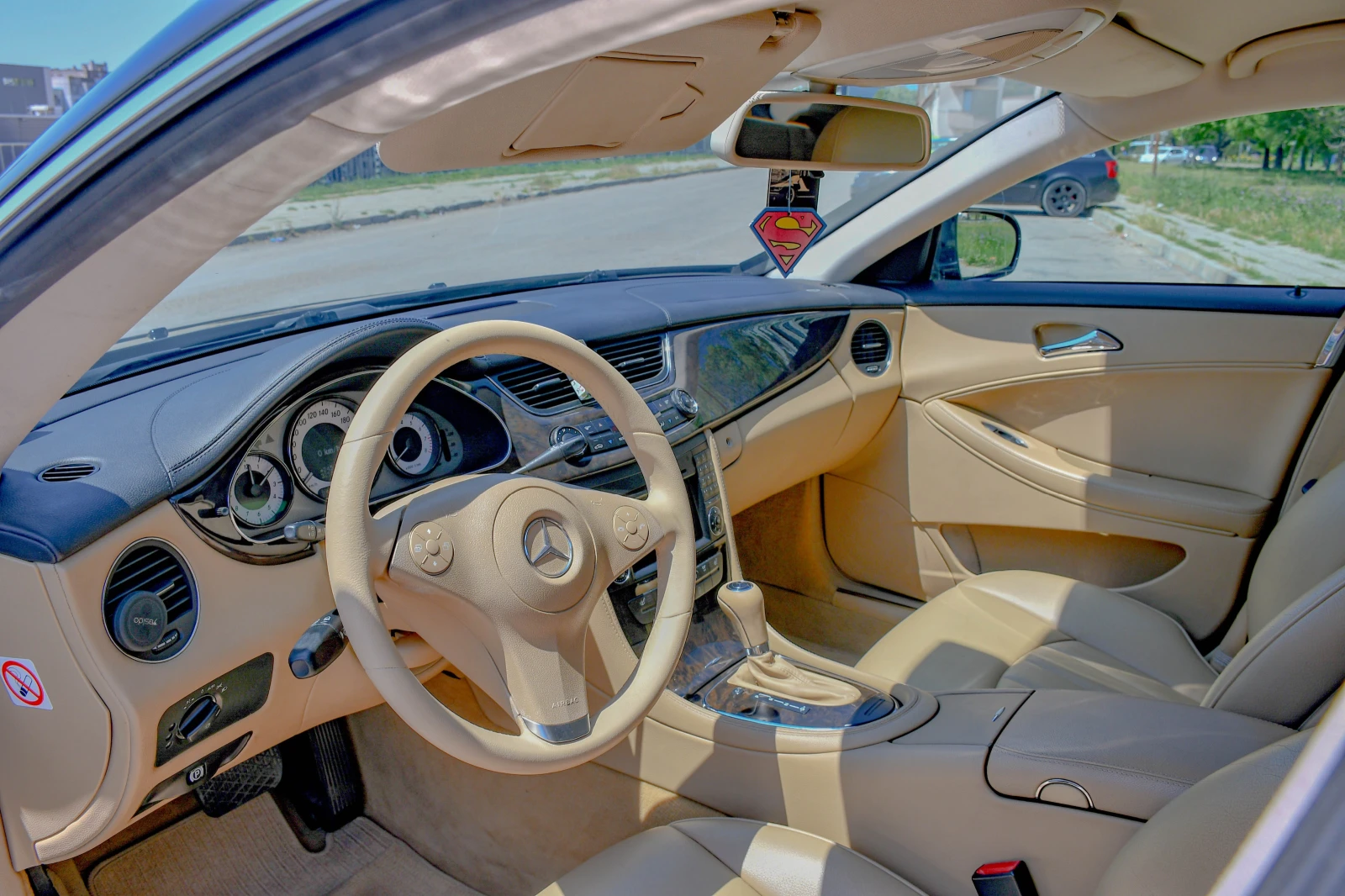 Mercedes-Benz CLS 350  - изображение 8