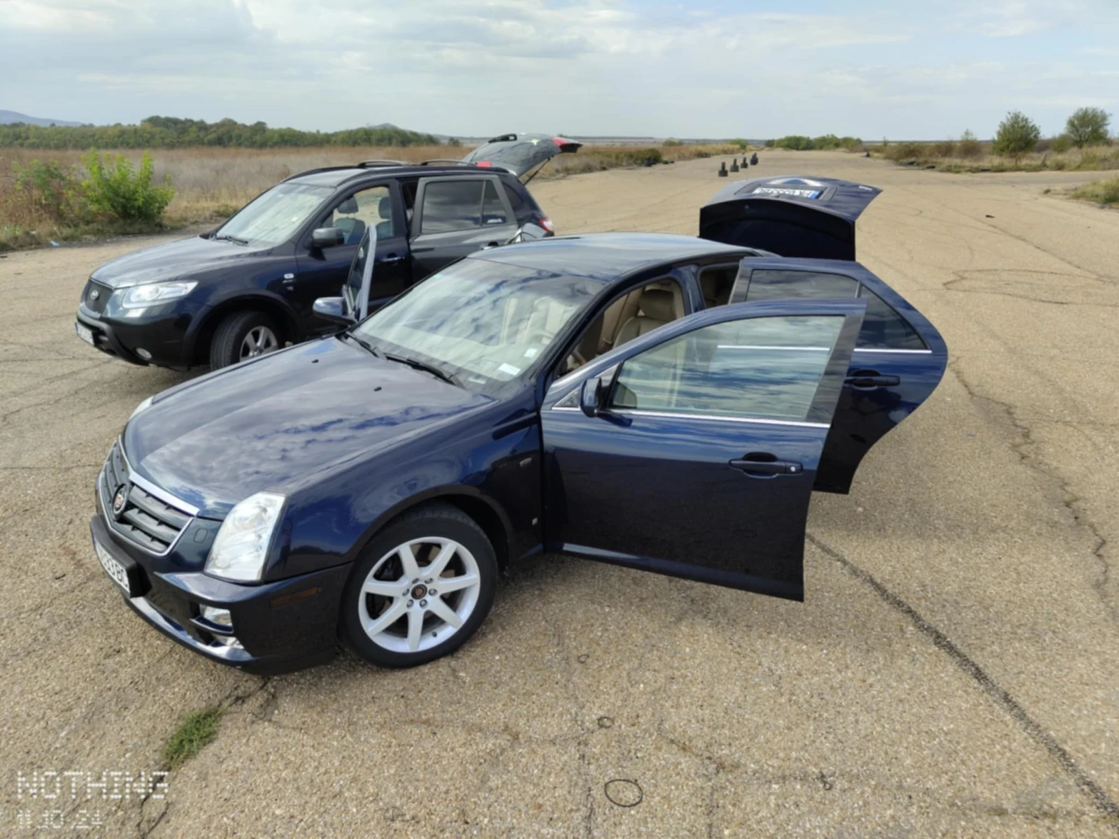 Cadillac STS  - изображение 7