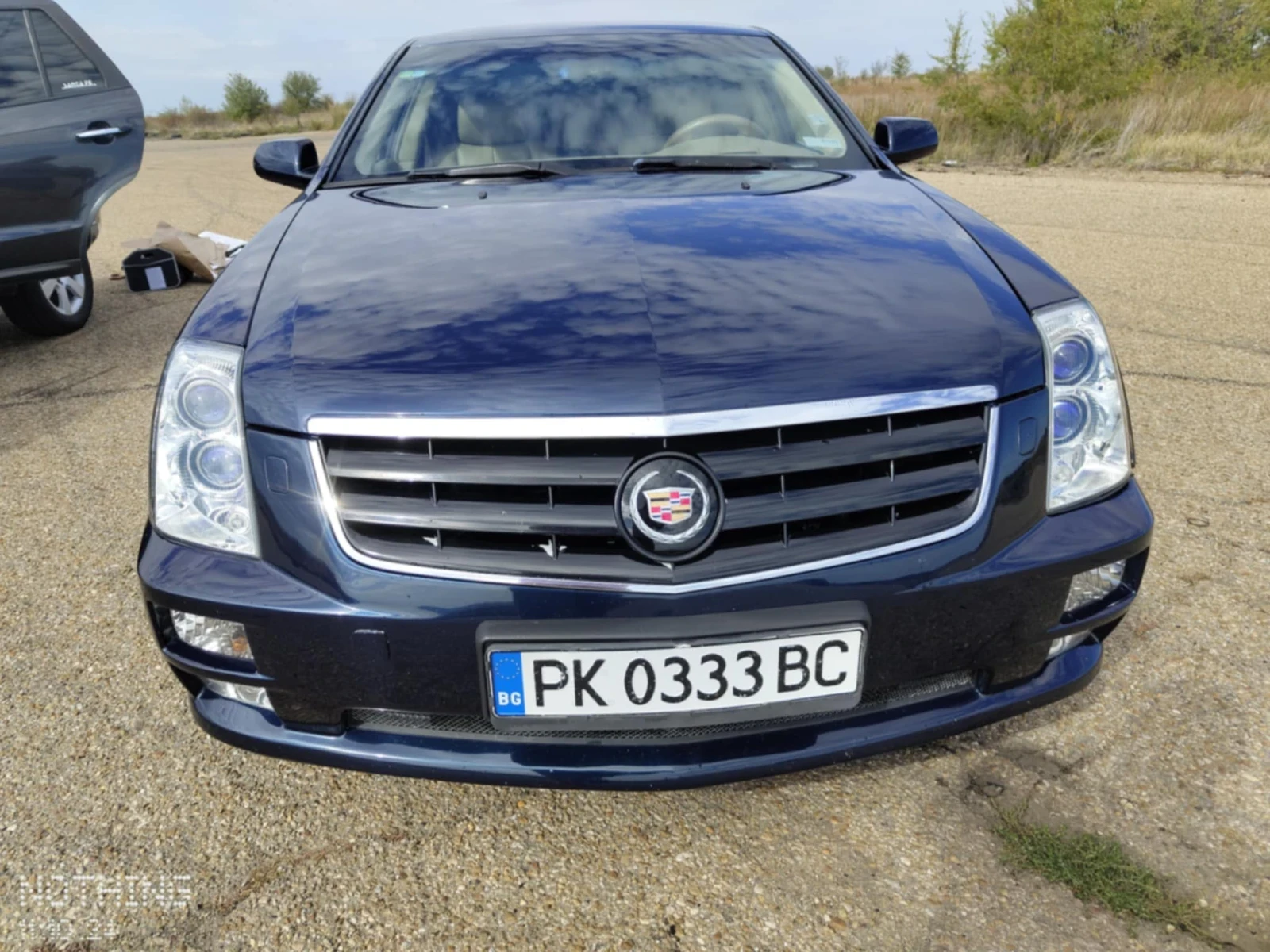 Cadillac STS  - изображение 2