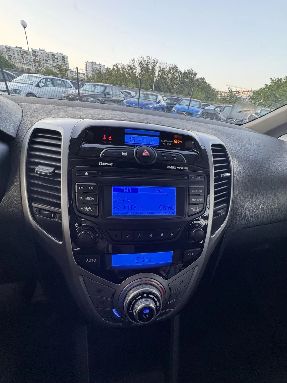 Hyundai Ix20 1, 4tdi - изображение 8