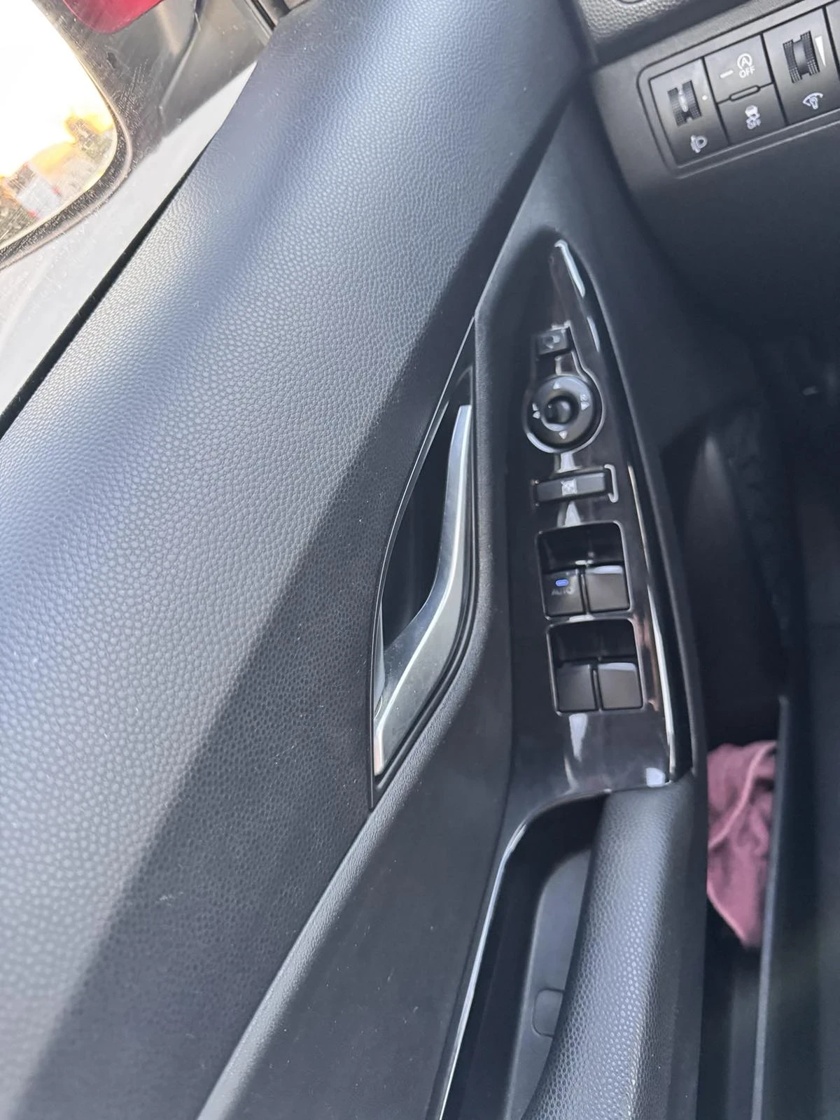 Hyundai Ix20 1, 4tdi - изображение 10