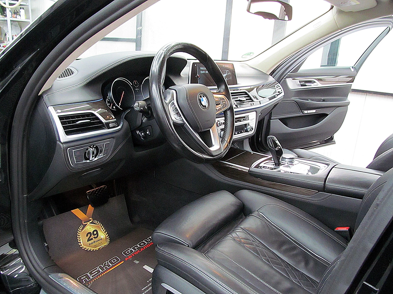BMW 750 Xdrive/START STOP/!Keyless Go/GERMANY/ЛИЗИНГ - изображение 10