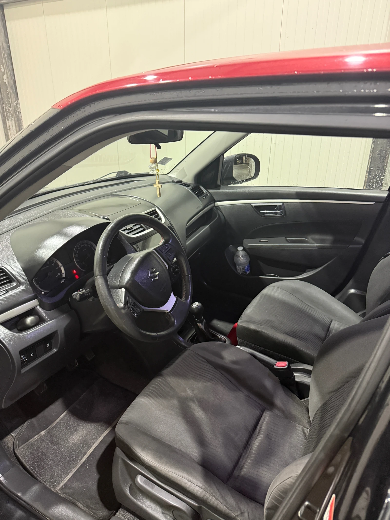 Suzuki Swift  - изображение 5