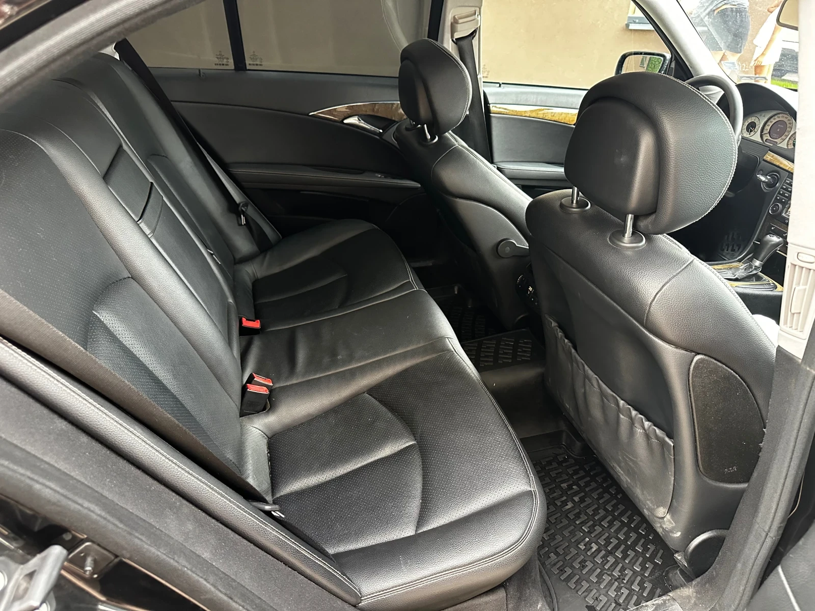 Mercedes-Benz E 320 AVANTGARDE EVO - изображение 10