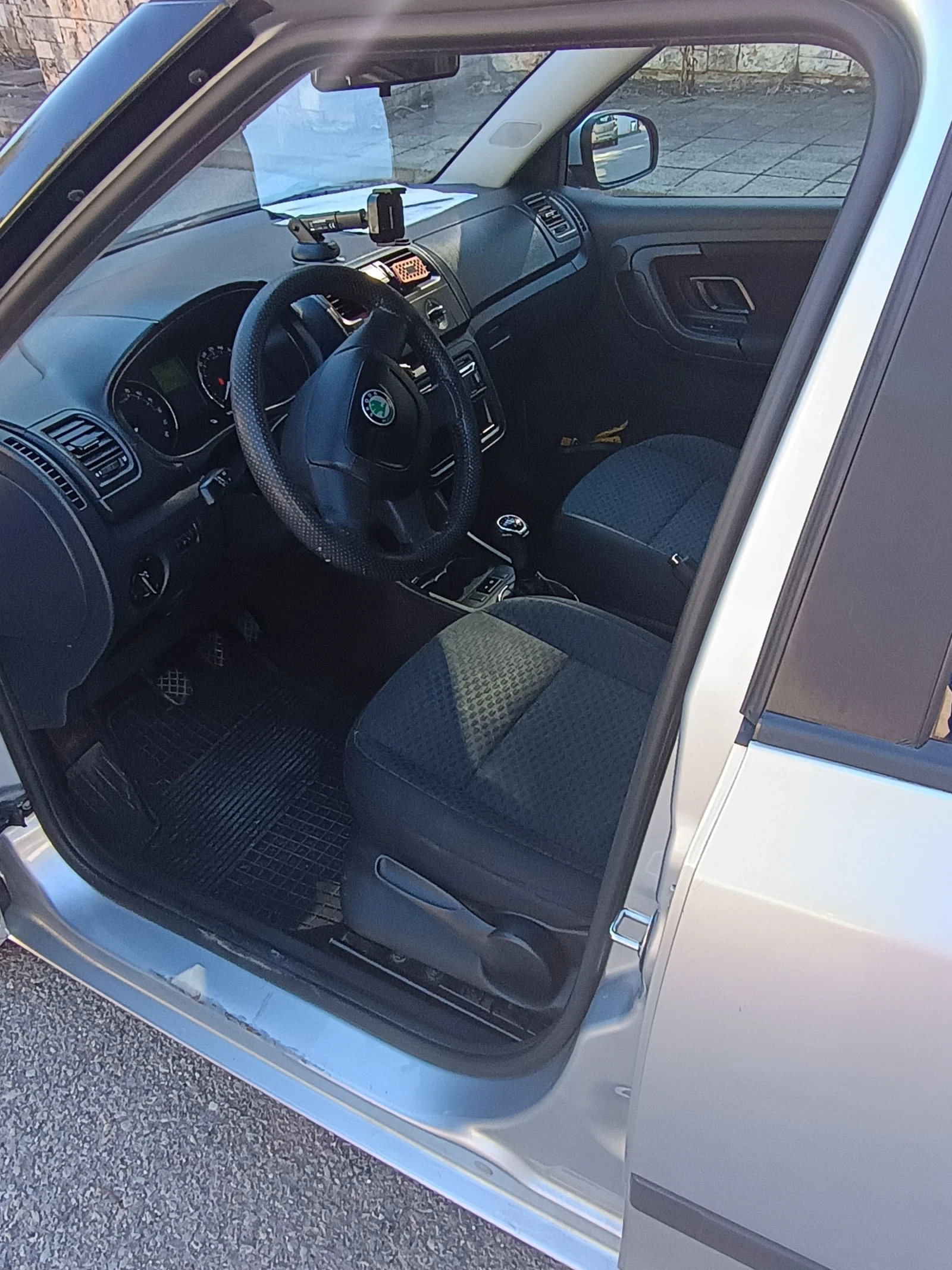 Skoda Fabia TDI - изображение 6