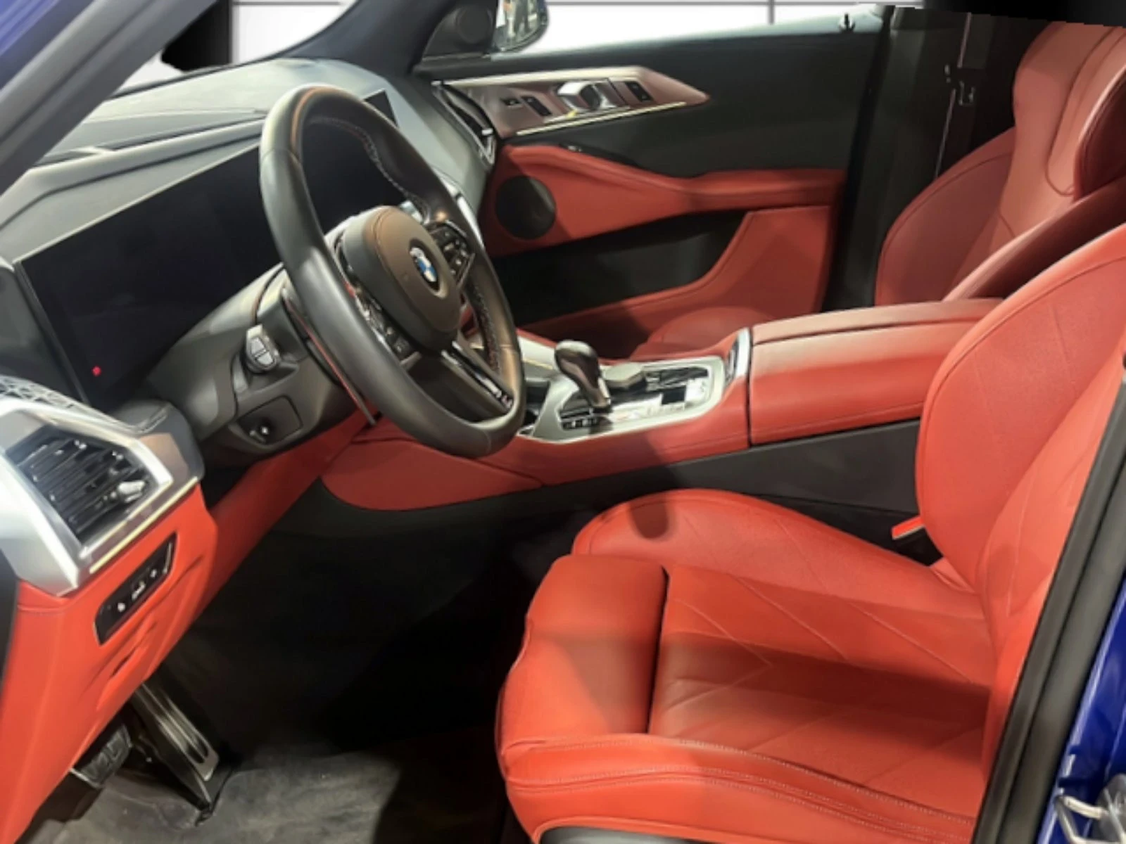 BMW XM 4.4 V8* PLUG-IN HYBRID* CARBON* B&W* HUD* �������� | Mobile.bg � ����������� 11