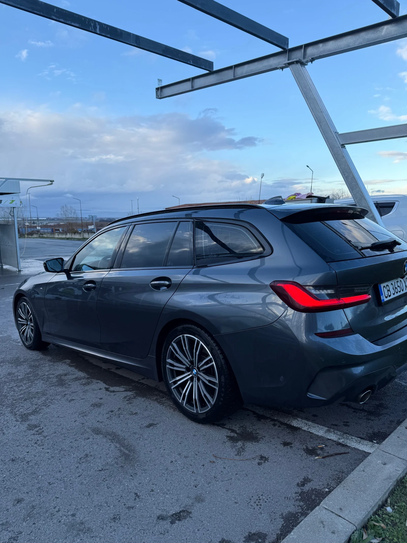 BMW 320, снимка 7 - Автомобили и джипове - 54010202