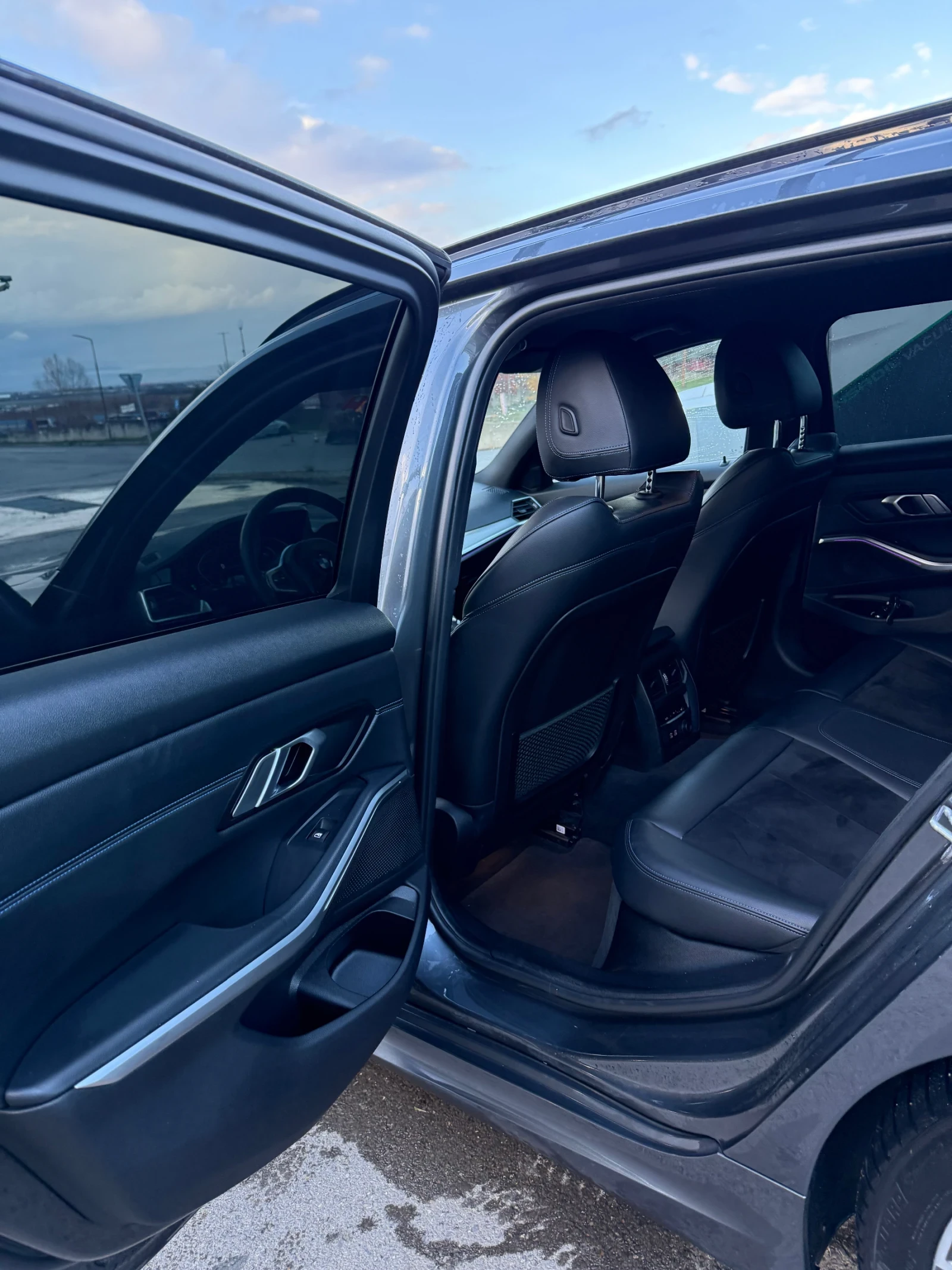 BMW 320, снимка 5 - Автомобили и джипове - 54010202