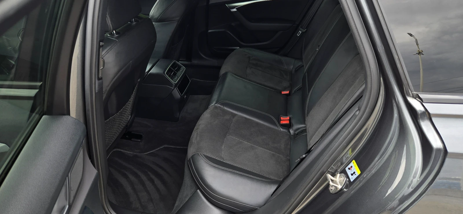 Audi A6 3xSline/HD Matrix/8скорости, снимка 14 - Автомобили и джипове - 54360616
