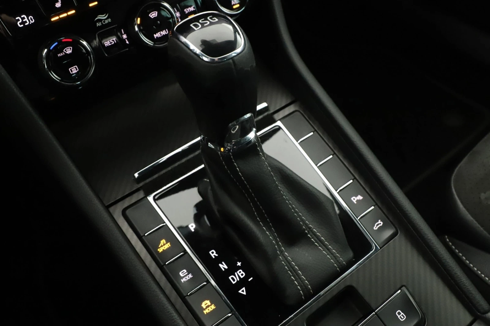 Skoda Superb Sportline iV 1.4 TSI PHEV, 160 kW | Mobile.bg � ����������� 10