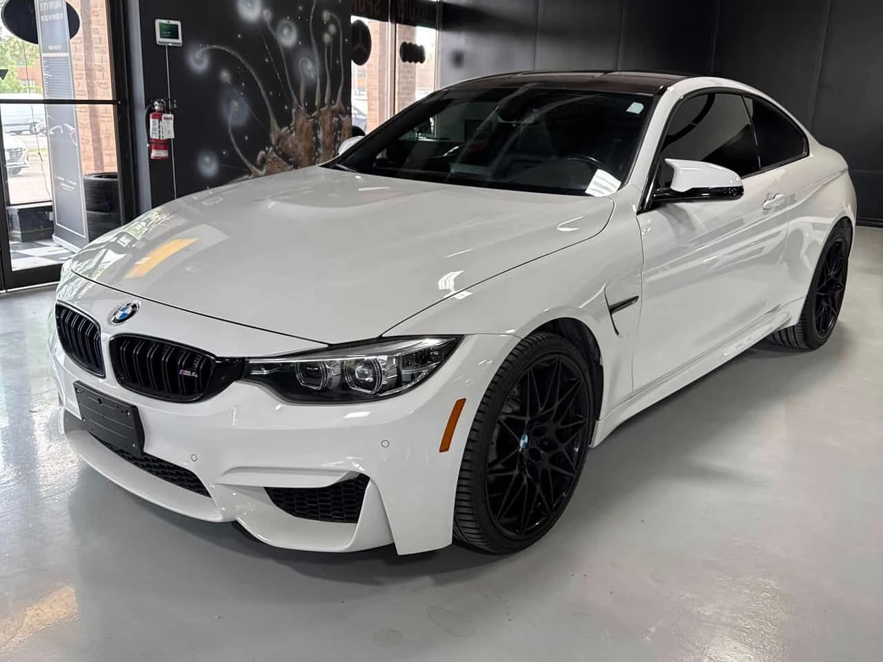 BMW M4  | MANUAL | CARBON 