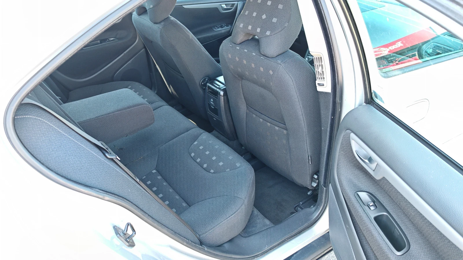 Volvo S60 2.0 Турбо 180кс Автоматик Швейцария , снимка 16 - Автомобили и джипове - 54930504