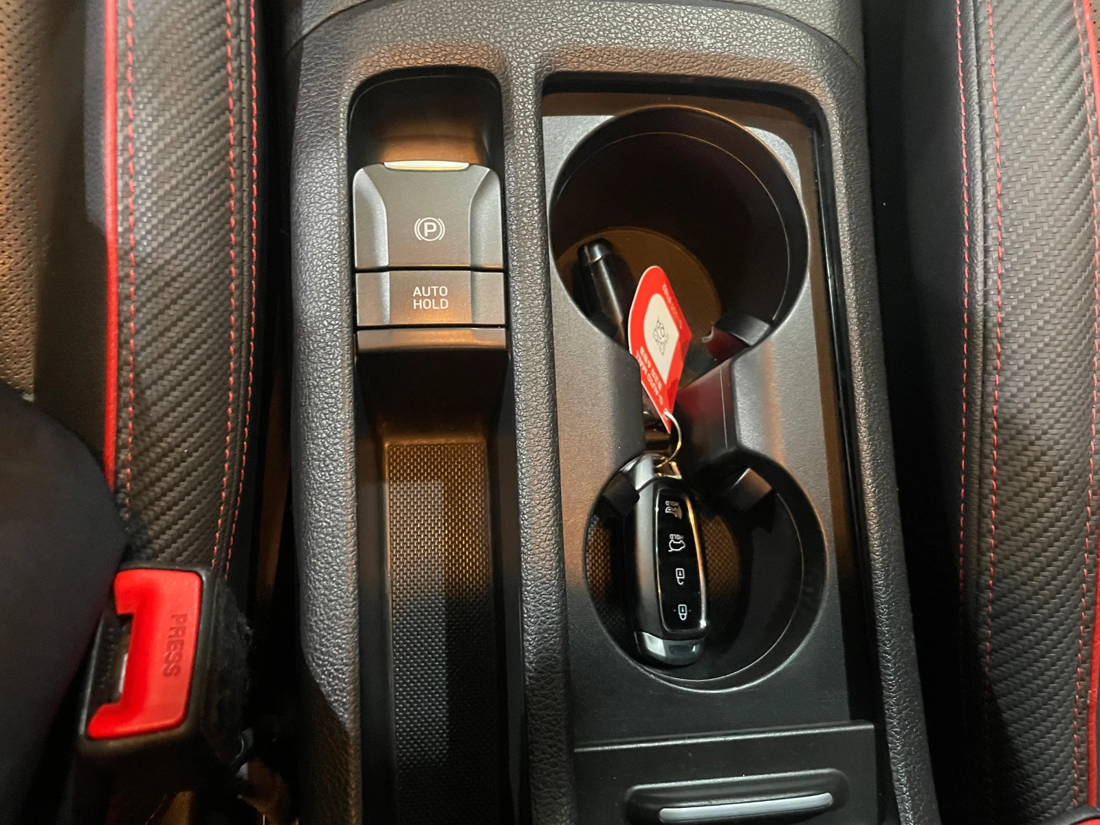 Hyundai I30 1.6T ! N Line !, снимка 14 - Автомобили и джипове - 54948064