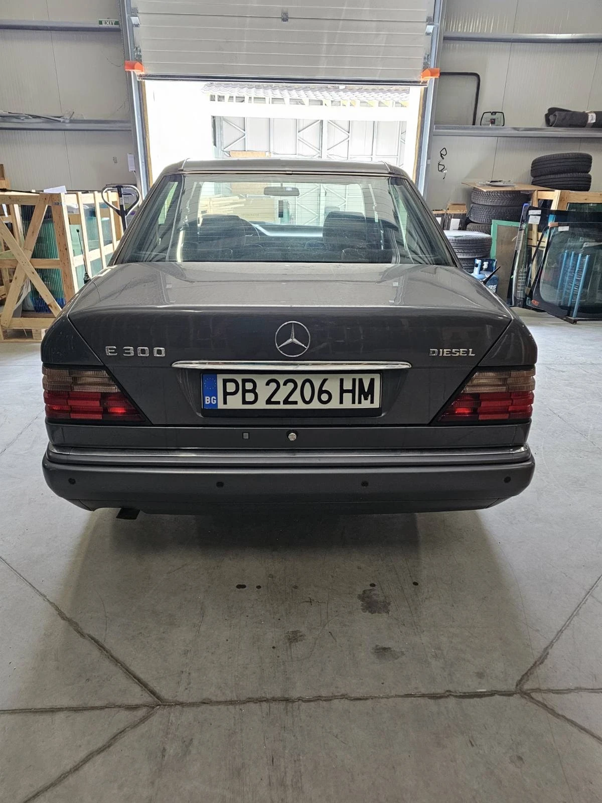 Mercedes-Benz 124, снимка 9 - Автомобили и джипове - 55075015
