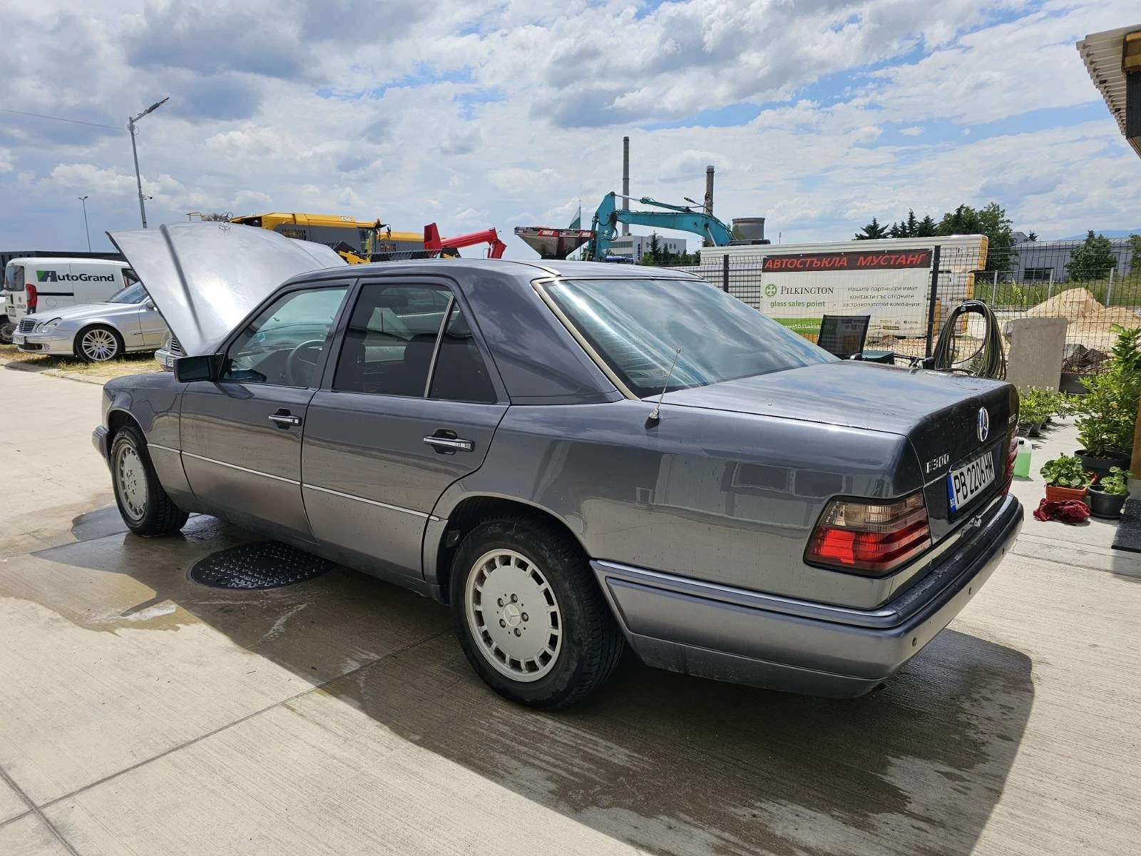 Mercedes-Benz 124, снимка 6 - Автомобили и джипове - 55075015