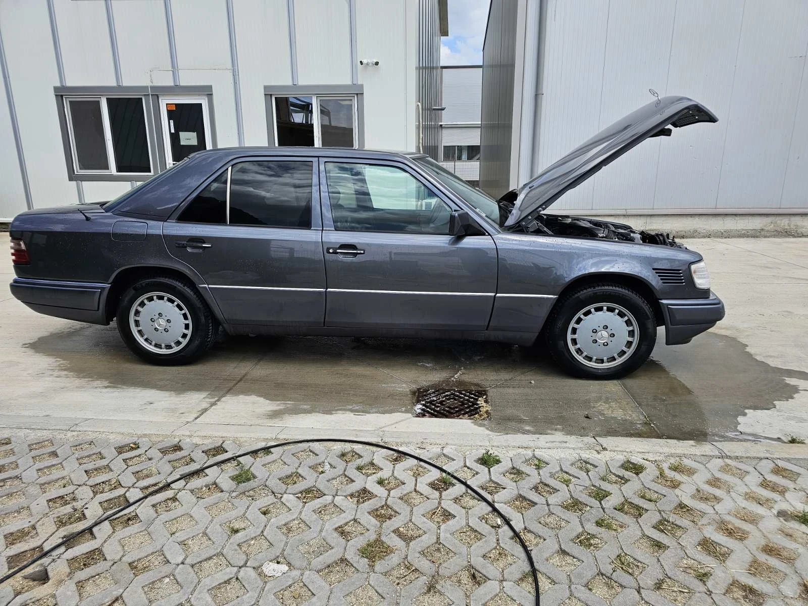 Mercedes-Benz 124, снимка 4 - Автомобили и джипове - 55075015