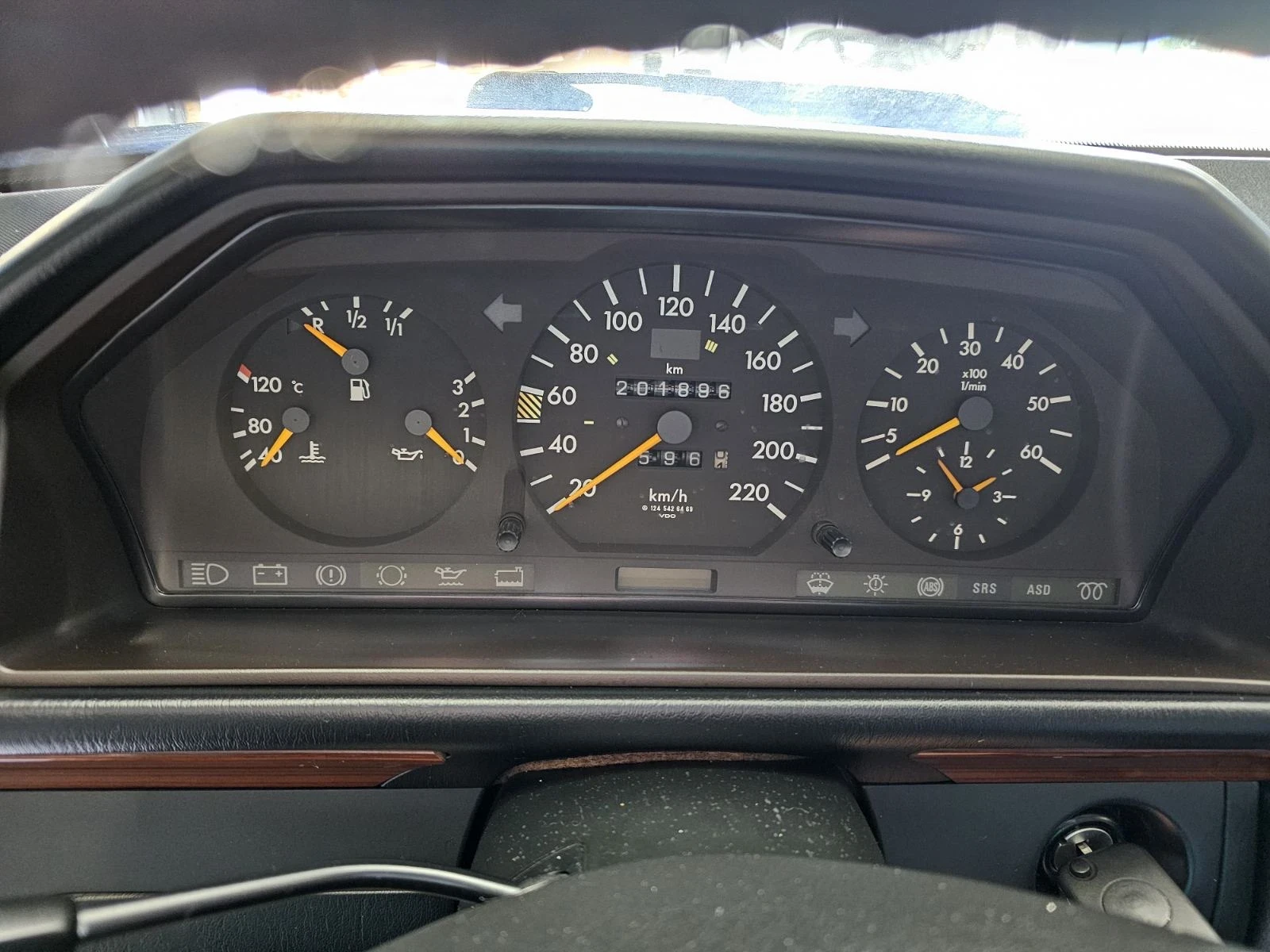 Mercedes-Benz 124, снимка 16 - Автомобили и джипове - 55075015