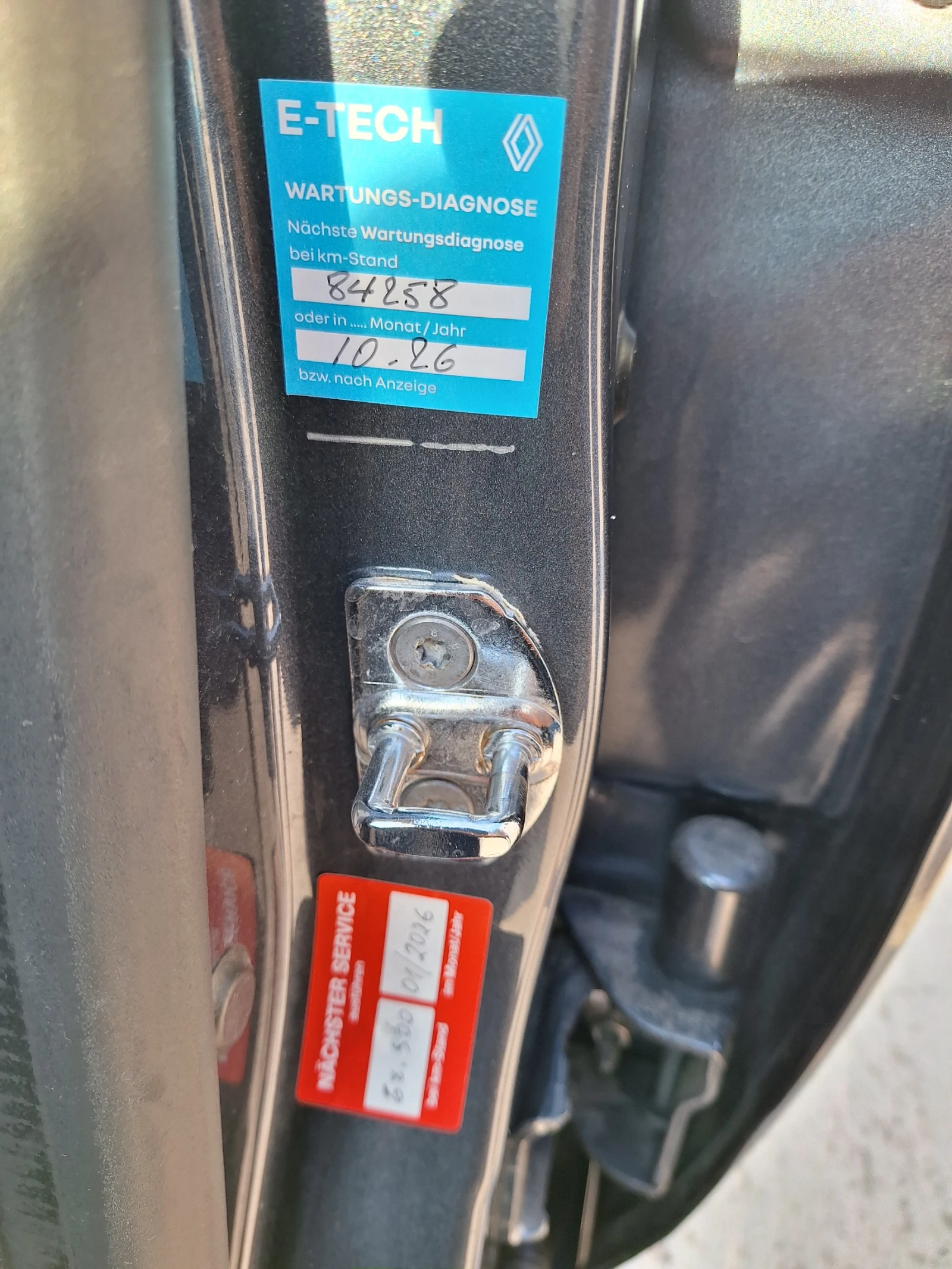 Renault Zoe, снимка 16 - Автомобили и джипове - 55313280