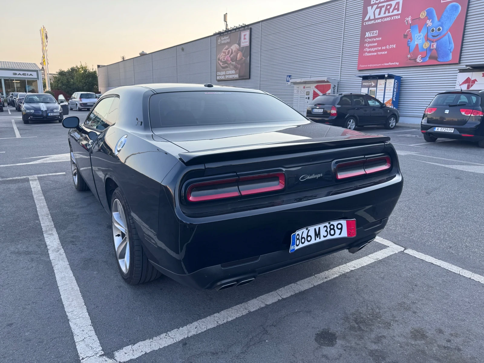 Dodge Challenger 5.7 Hemi/RT, снимка 5 - Автомобили и джипове - 55709788
