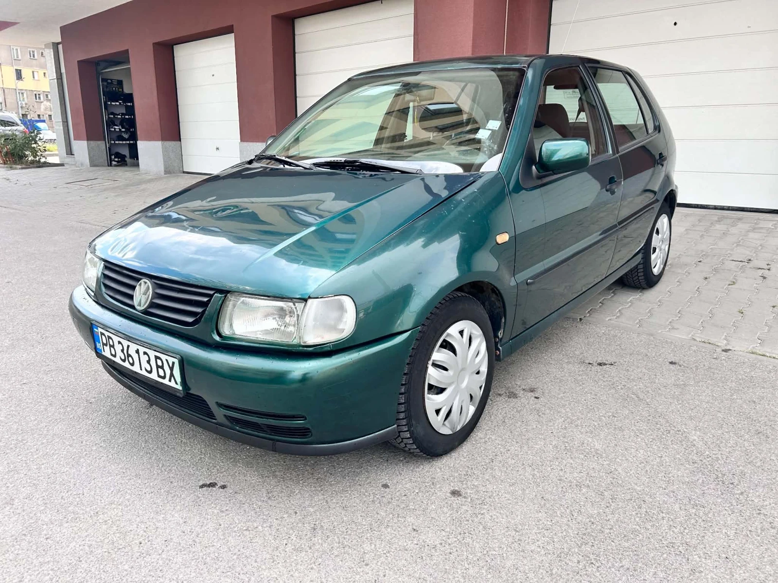 VW Polo 1.4 Бензин, снимка 2 - Автомобили и джипове - 55710723