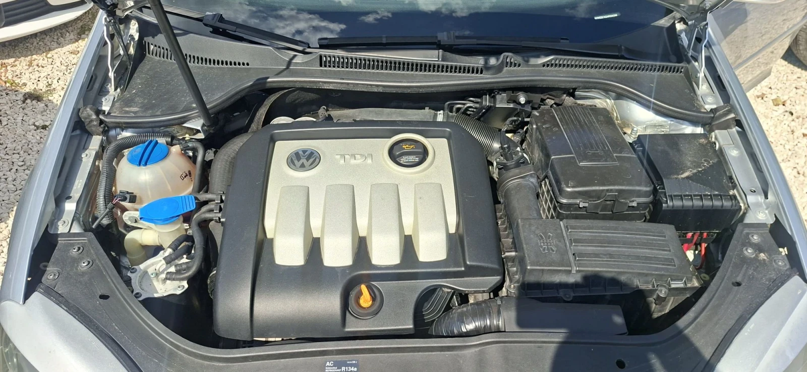 VW Golf 1.9TDI-105k.c, снимка 11 - Автомобили и джипове - 55846060