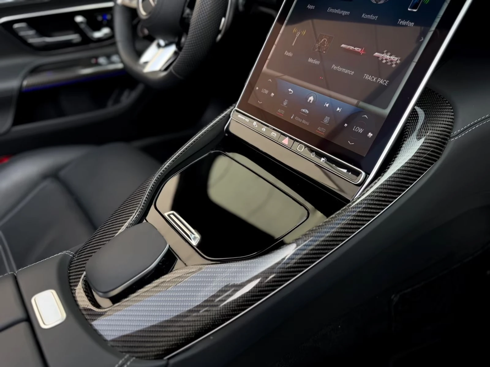 Mercedes-Benz SL 63 AMG BRABUS 750 / MANUFAKTUR / 4M/ NIGHT/ LIFT/ CARBON/, снимка 14 - Автомобили и джипове - 55928821