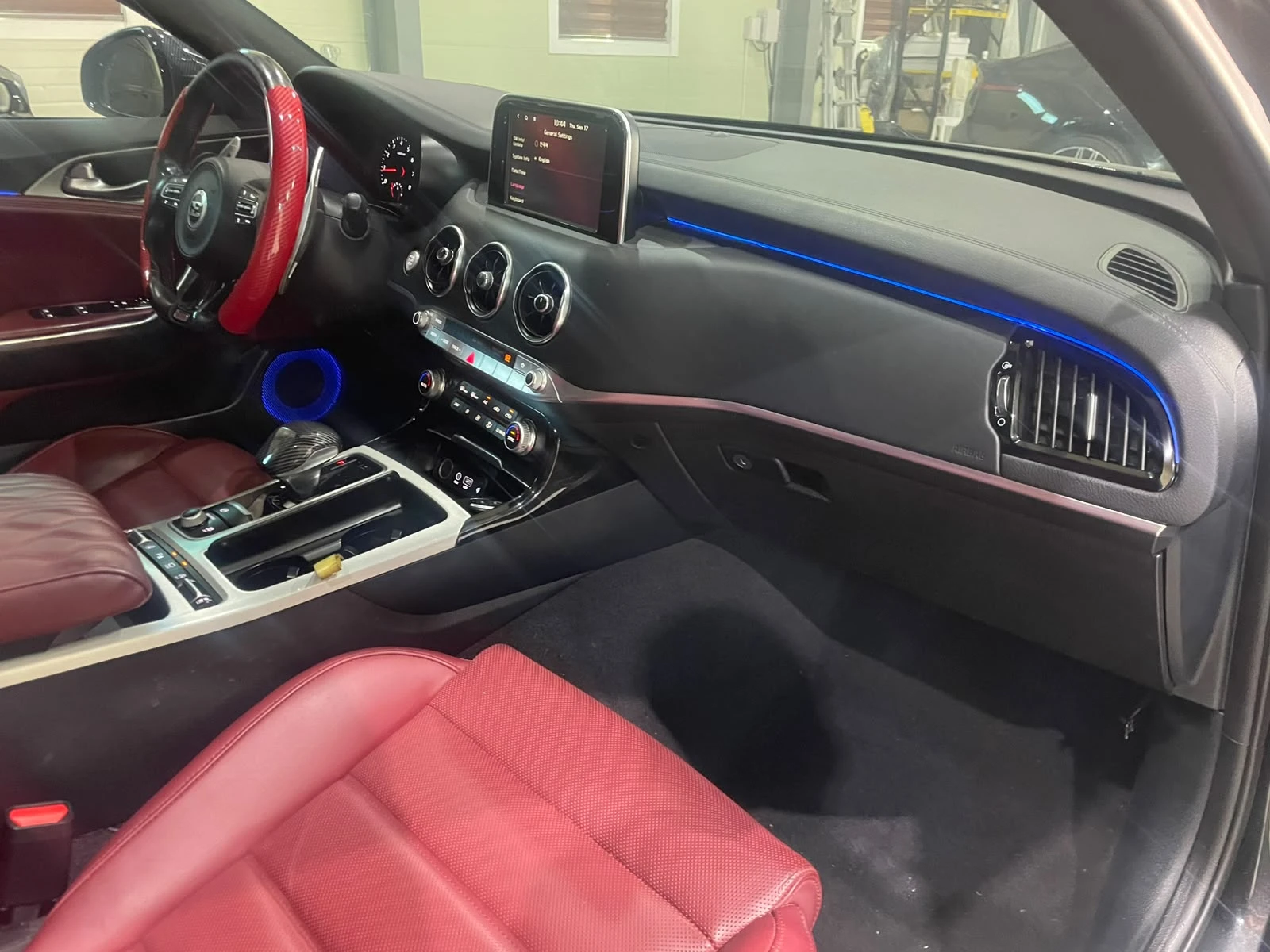 Kia Stinger 3.3 Turbo AWD ! GT ! | Mobile.bg � ����������� 10
