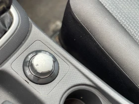 Isuzu D-max 2.5TDi 4x4 - 6400 € / 12517.31 лв. - 79833733 13