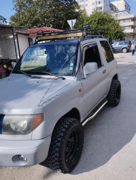 Mitsubishi Pajero pinin 