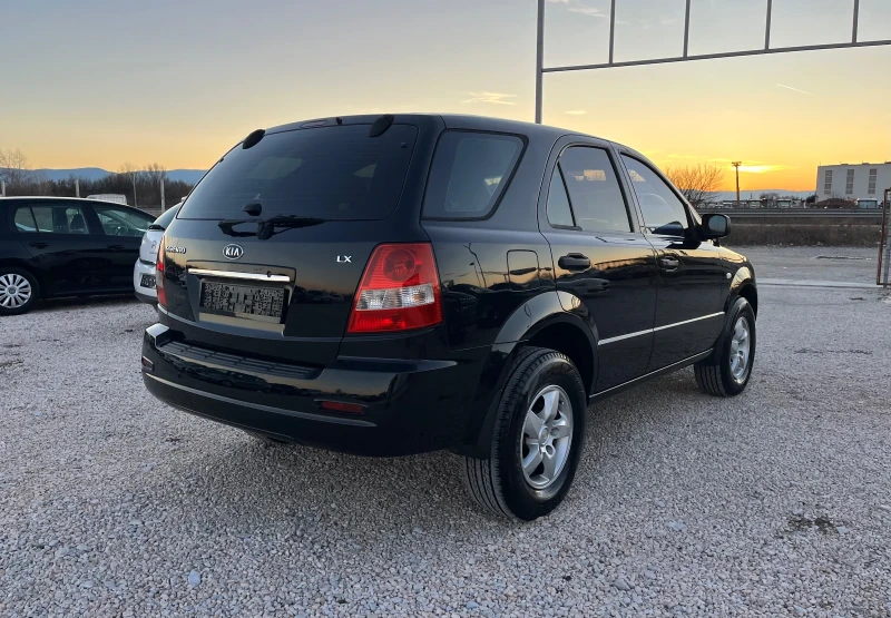 Kia Sorento 2.5d* 4x4* ITALY, снимка 4 - Автомобили и джипове - 48367415