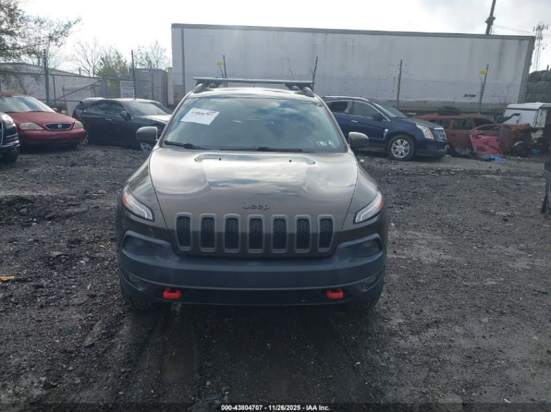 Jeep Cherokee 2.4L I-4 VVT, 184HP 4X4 Drive, снимка 4 - Автомобили и джипове - 52840159