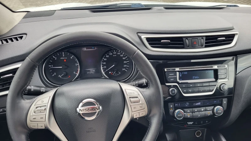 Nissan Qashqai 1.5DCI-110 EURO6, снимка 14 - Автомобили и джипове - 53571882