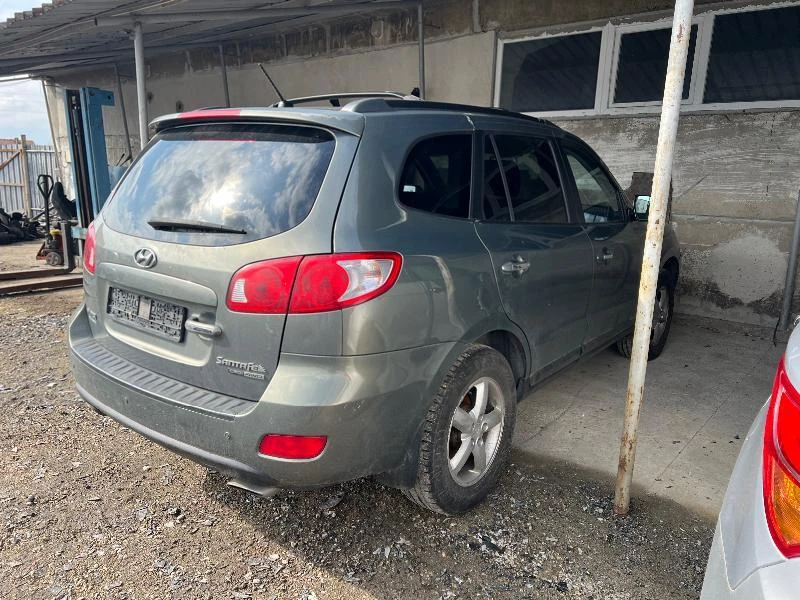 Hyundai Santa fe 2.2 CRDI 16V, снимка 3 - Автомобили и джипове - 35891149