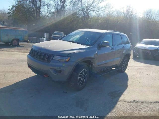 Jeep Grand cherokee, снимка 3 - Автомобили и джипове - 48718842