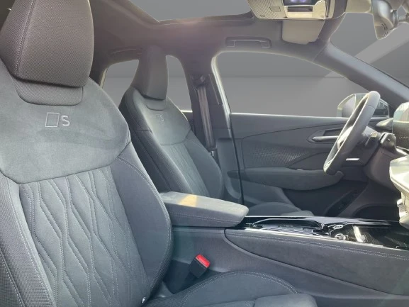 Audi Q3 TFSI Quattro = S-line = Black Optics Plus Гаранция, снимка 9 - Автомобили и джипове - 53987778