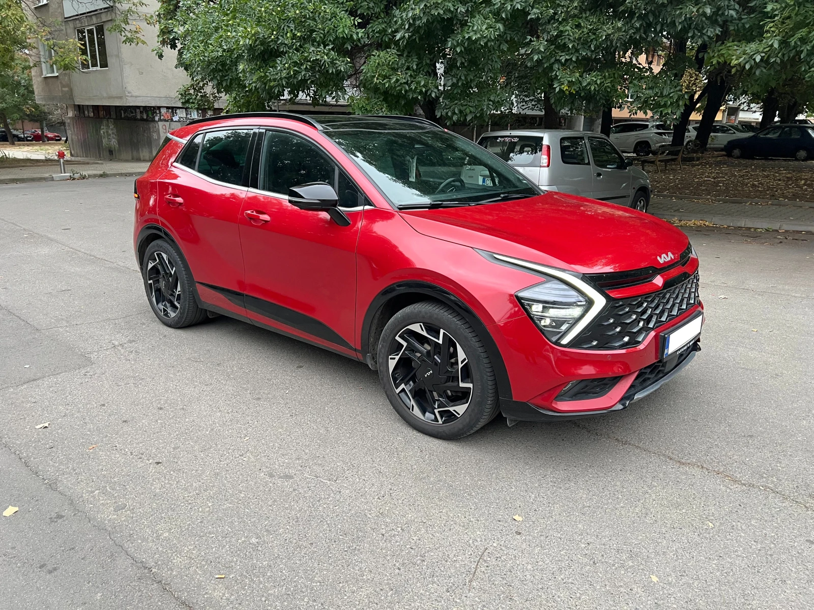 Kia Sportage GT-Line 1.6T HPE MHEV 7AT 4x4 ГАРАНЦИЯ ДО 2029 - изображение 2