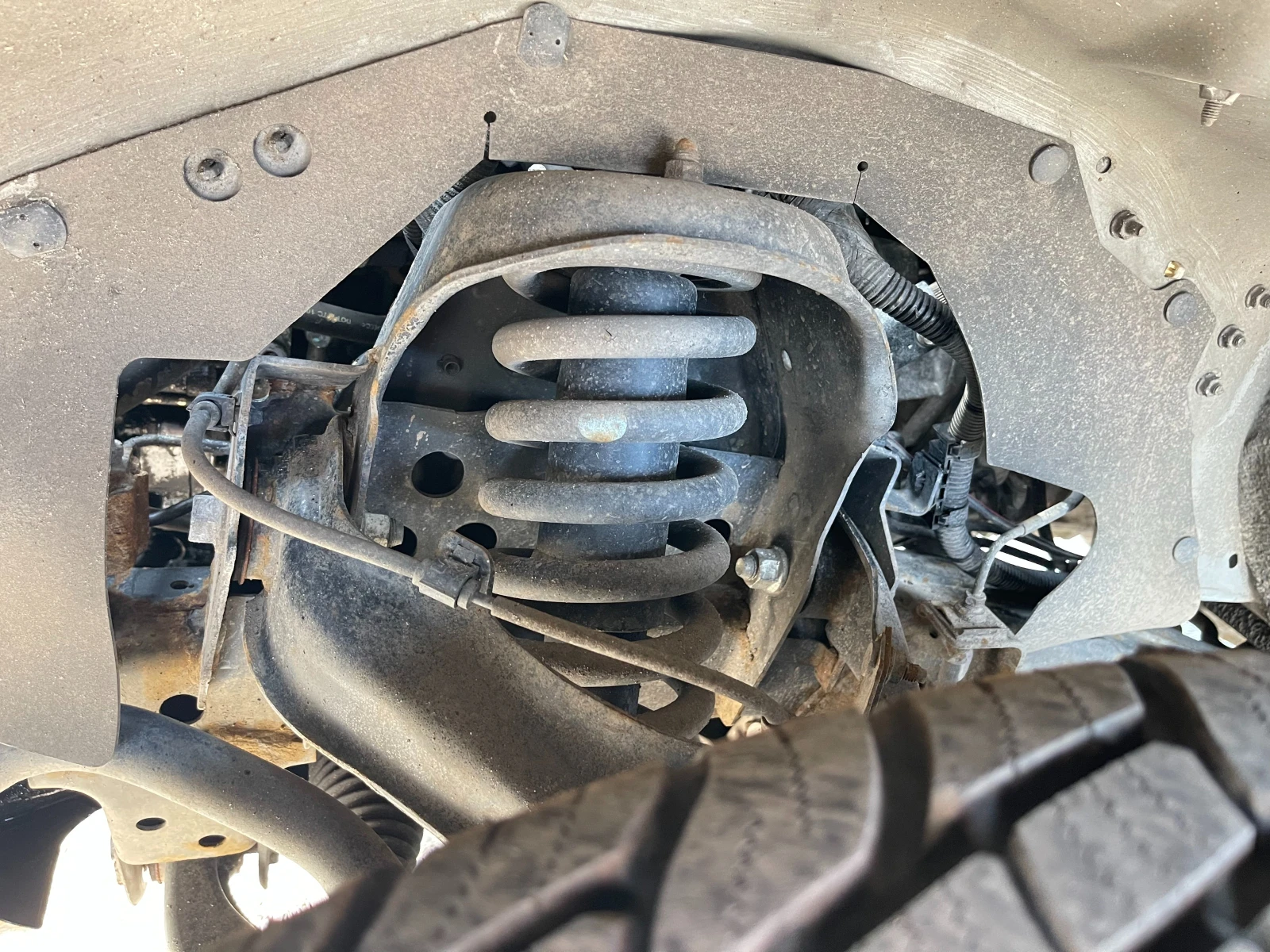 Isuzu D-max 2.5TDi 4x4, снимка 7 - Автомобили и джипове - 53925715