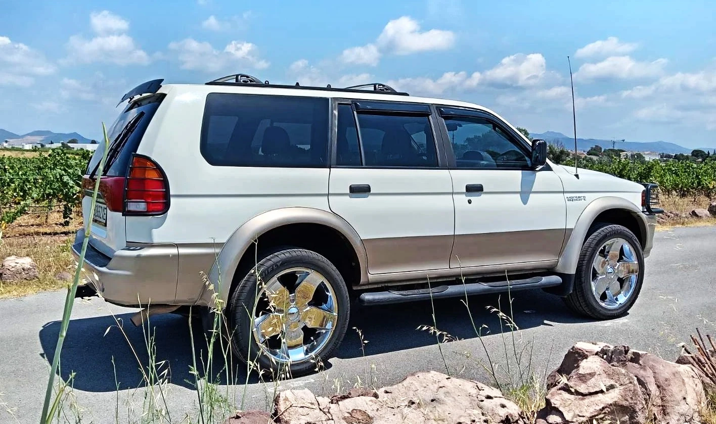 Mitsubishi Pajero sport, снимка 5 - Автомобили и джипове - 54887755