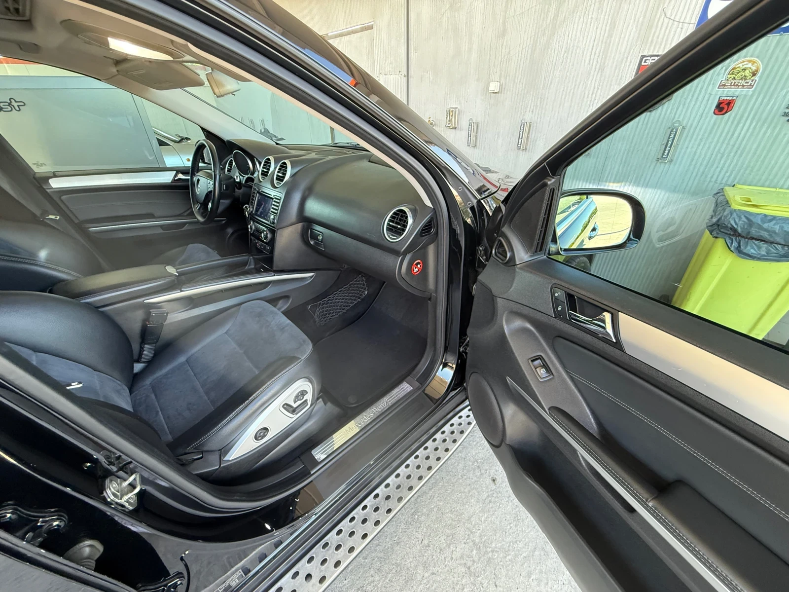 Mercedes-Benz ML 320, снимка 13 - Автомобили и джипове - 54935490