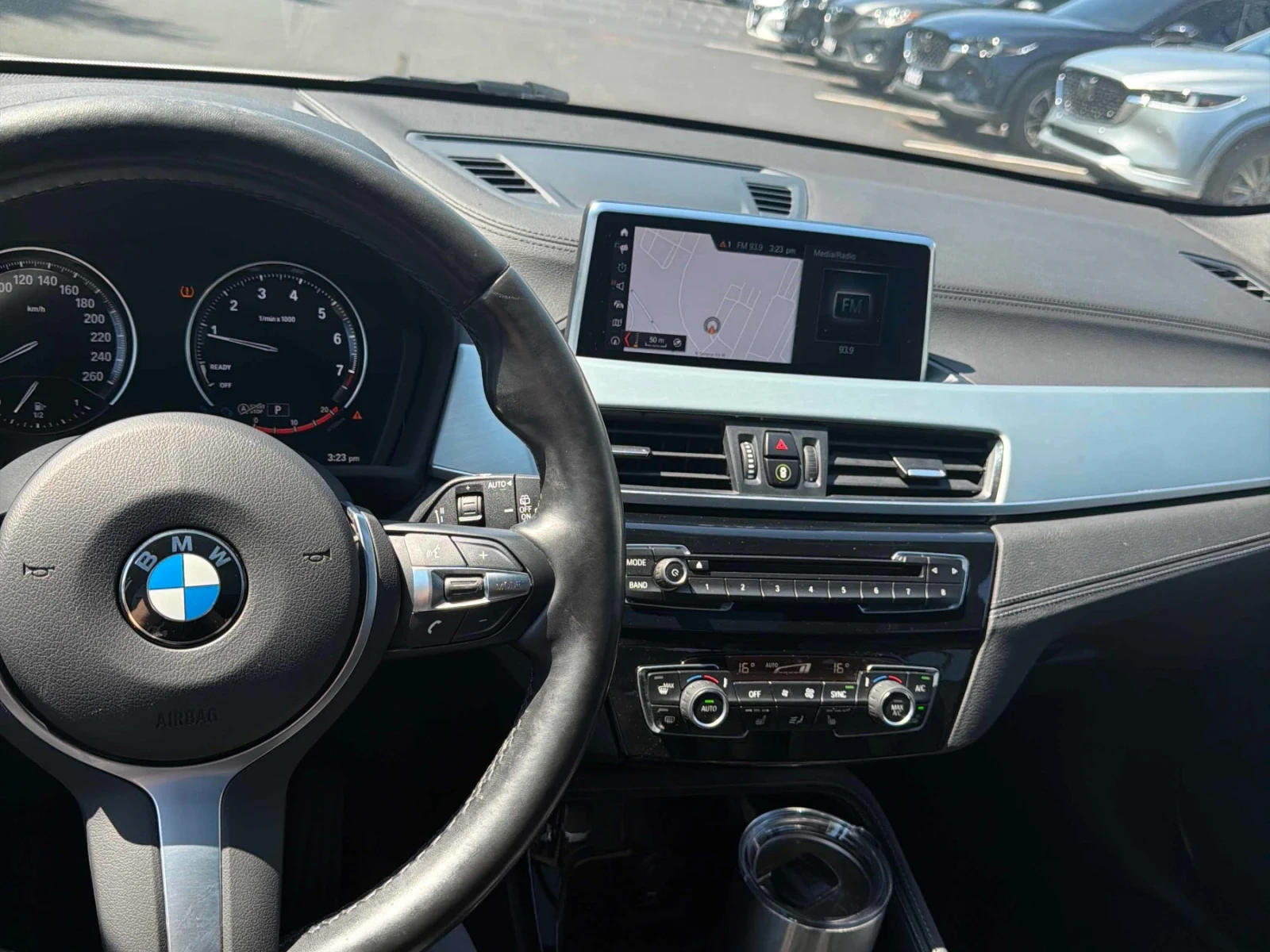 BMW X1 XDrive28i* ПОДГРЕВ* ШИБИДАХ* KEYLESS* CARFAX , снимка 7 - Автомобили и джипове - 55267478