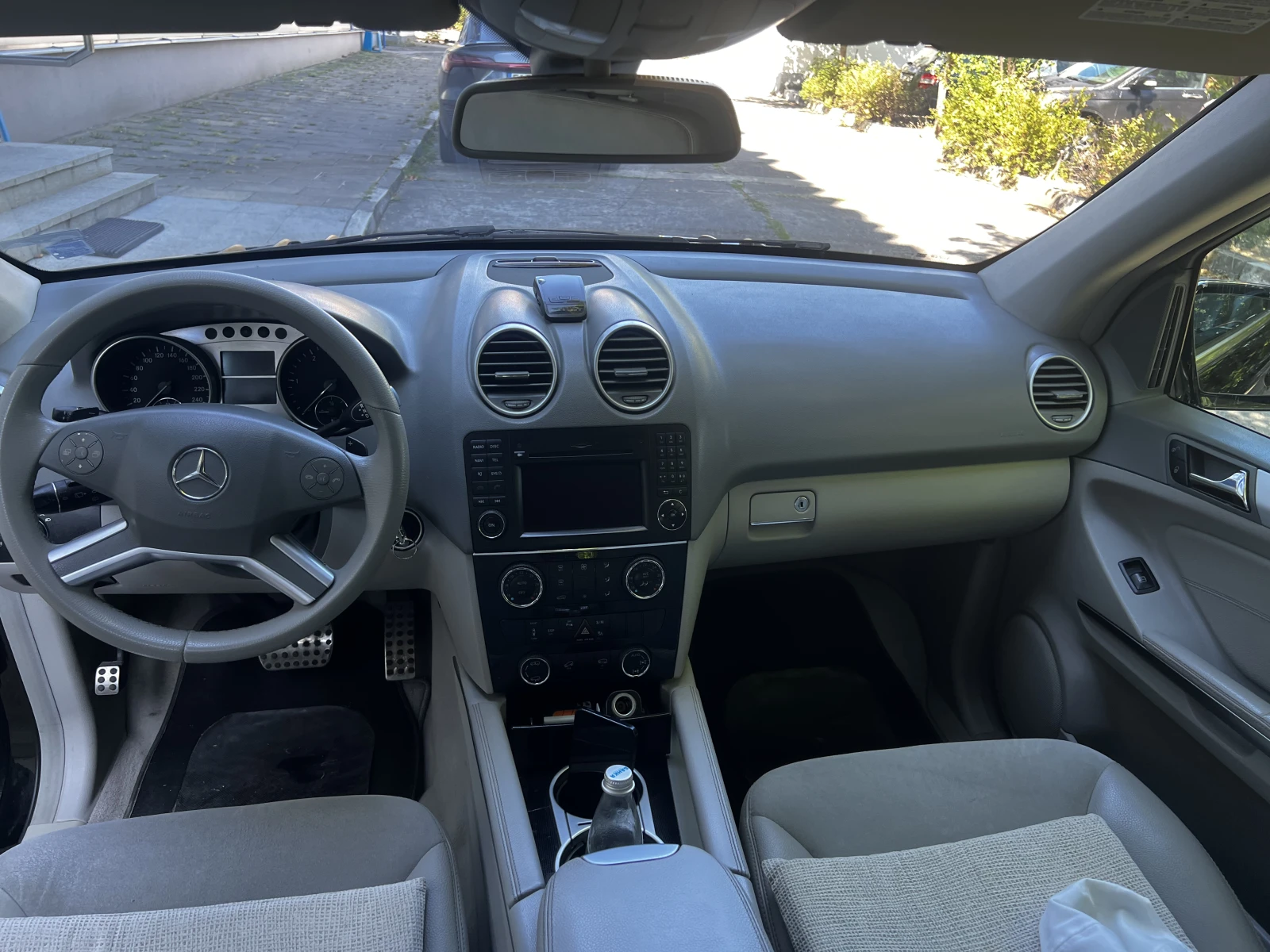 Mercedes-Benz ML 320, снимка 13 - Автомобили и джипове - 55846299