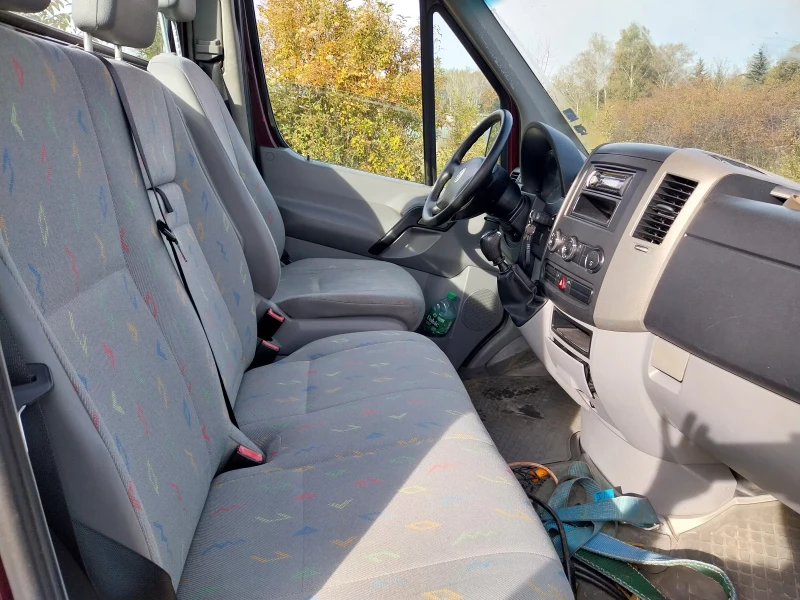 VW Crafter 2.5TDI, снимка 6 - Бусове и автобуси - 47615983