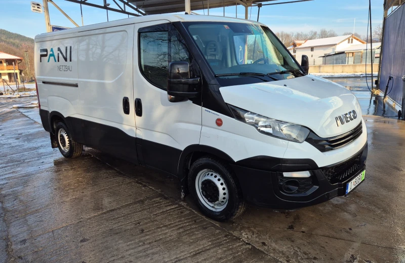 Iveco Daily 35s16* 2стр. врати* HI-MATIC* КЛИМА* ШВЕЙЦАРИЯ* , снимка 3 - Бусове и автобуси - 53343430