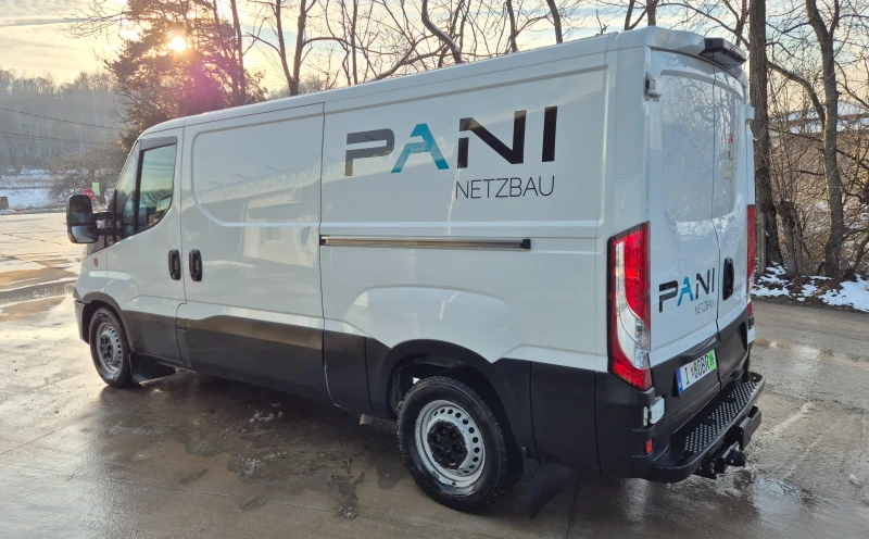 Iveco Daily 35s16* 2стр. врати* HI-MATIC* КЛИМА* ШВЕЙЦАРИЯ* , снимка 6 - Бусове и автобуси - 53343430