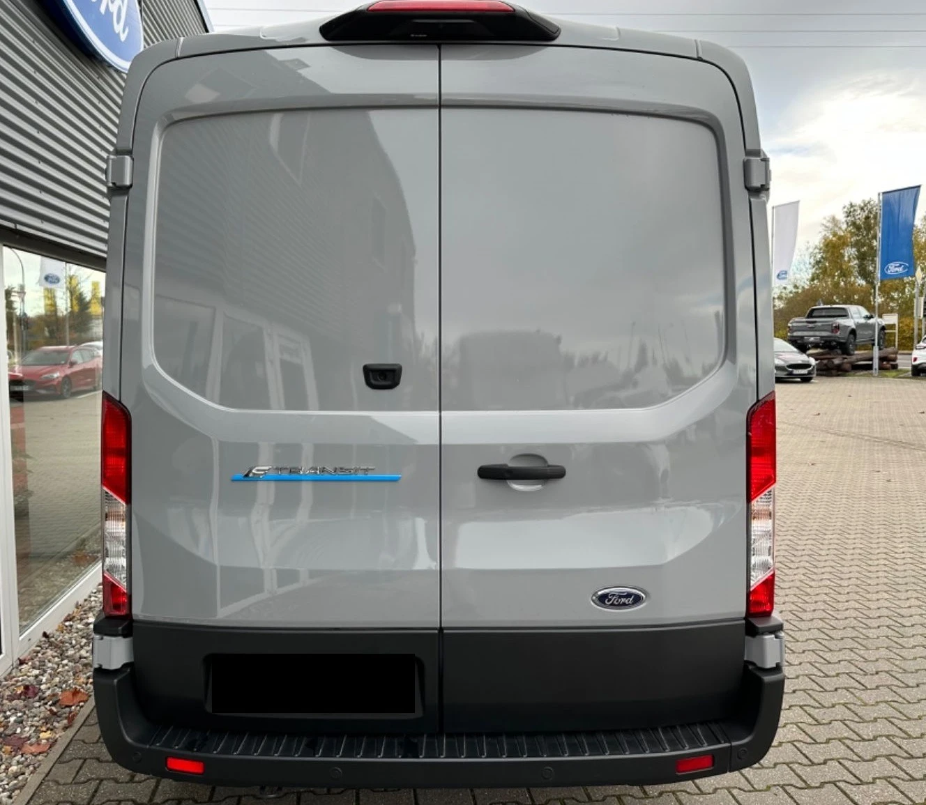 Ford Transit ELECTRIC*L3 H2* TREND*CAMERA  - изображение 3