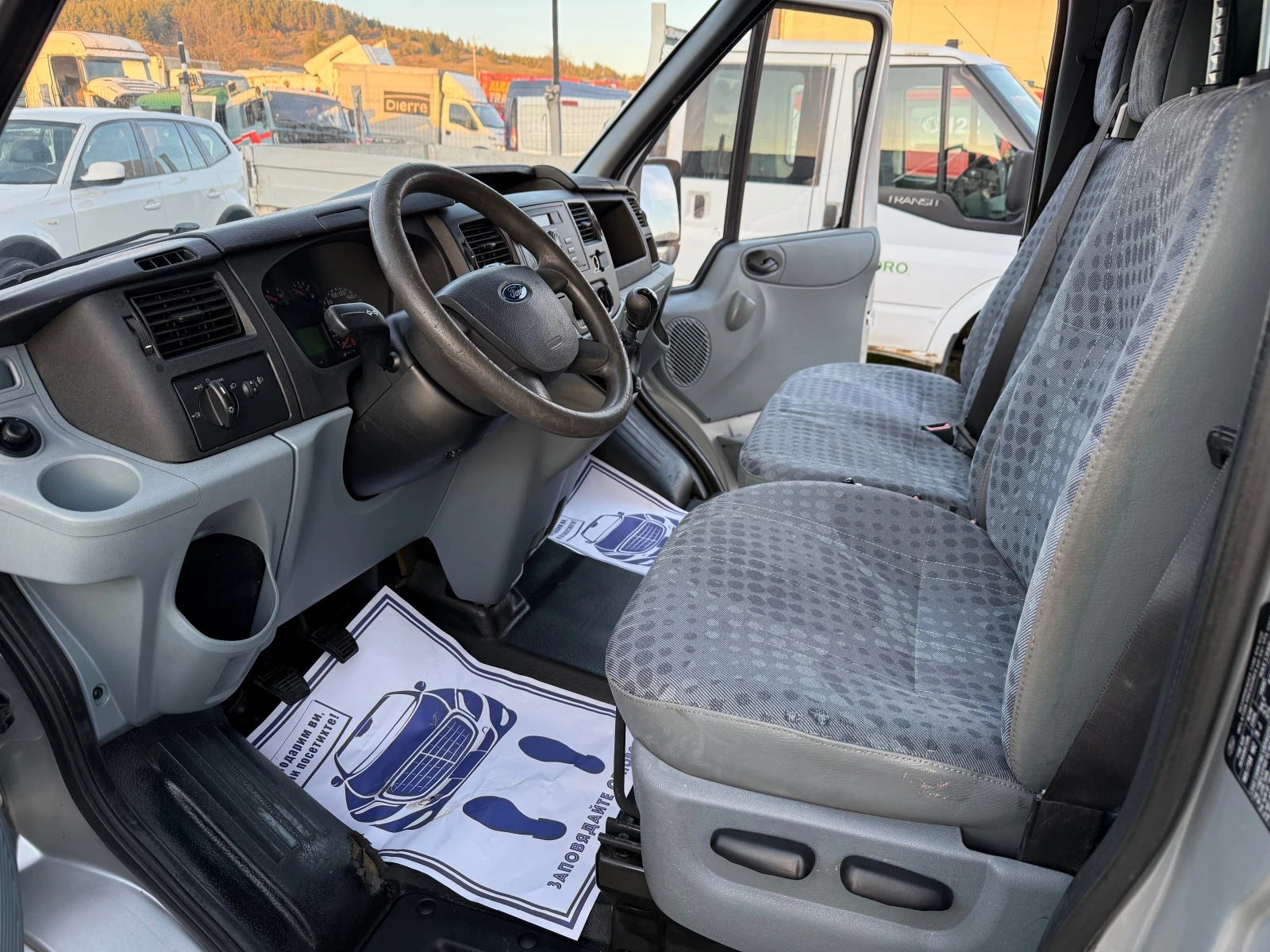 Ford Transit 2.4TDCI-115hp, снимка 9 - Бусове и автобуси - 53829680