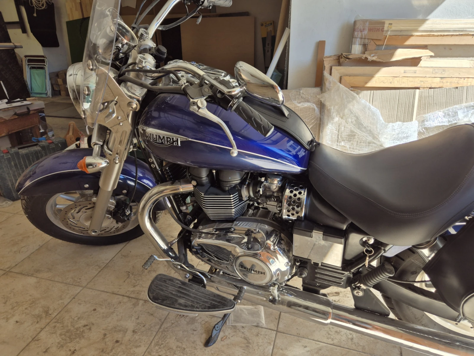 Triumph America LT