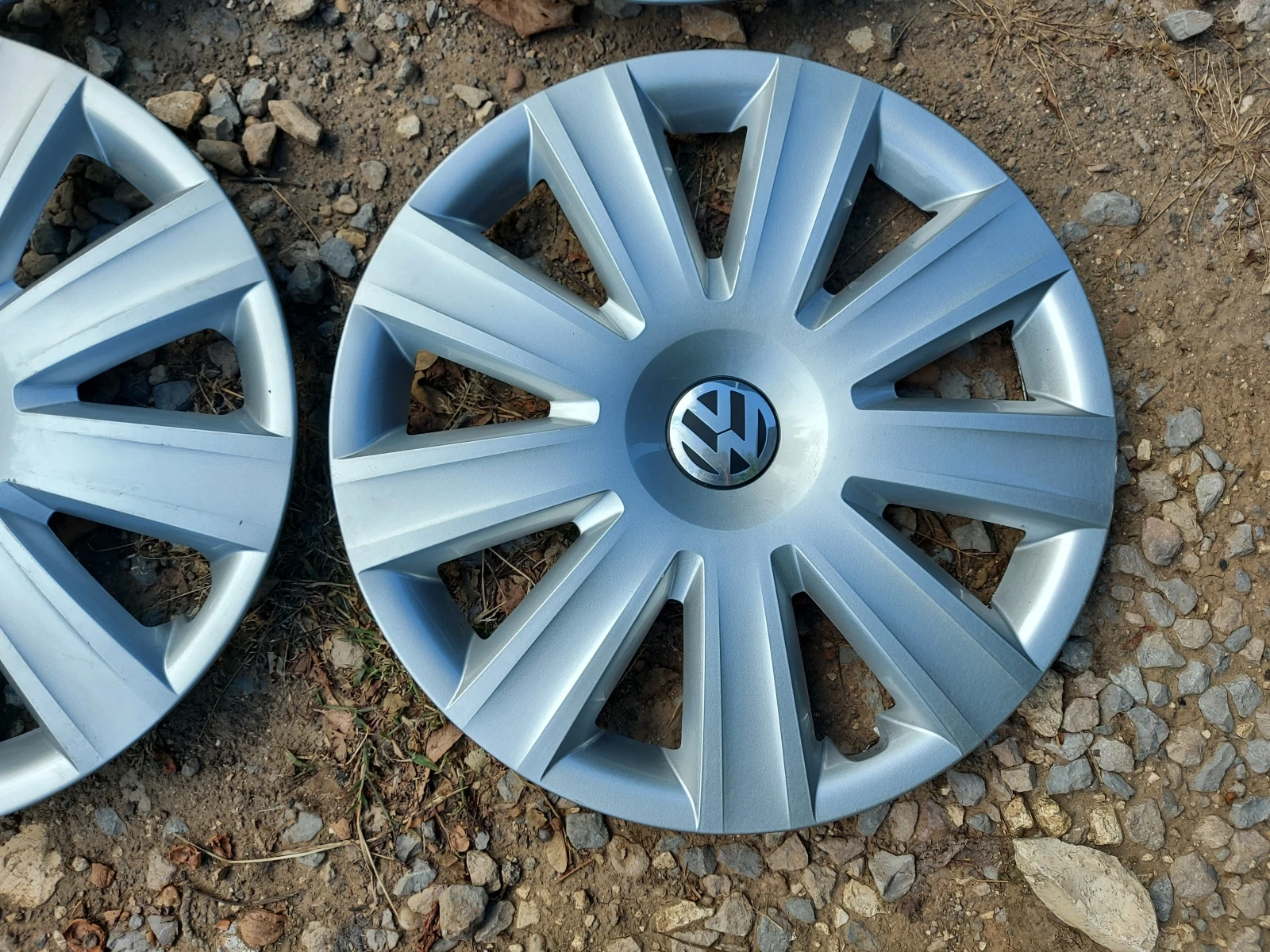   VW 16  | Mobile.bg   9